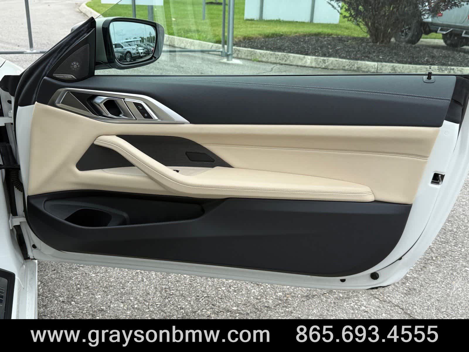 Used 2021 BMW M440i Convertible w/ Premium Package RWD image 18