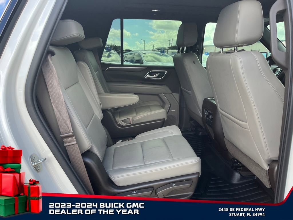 Used 2021 Chevrolet Tahoe LT w/ Luxury Package image 17