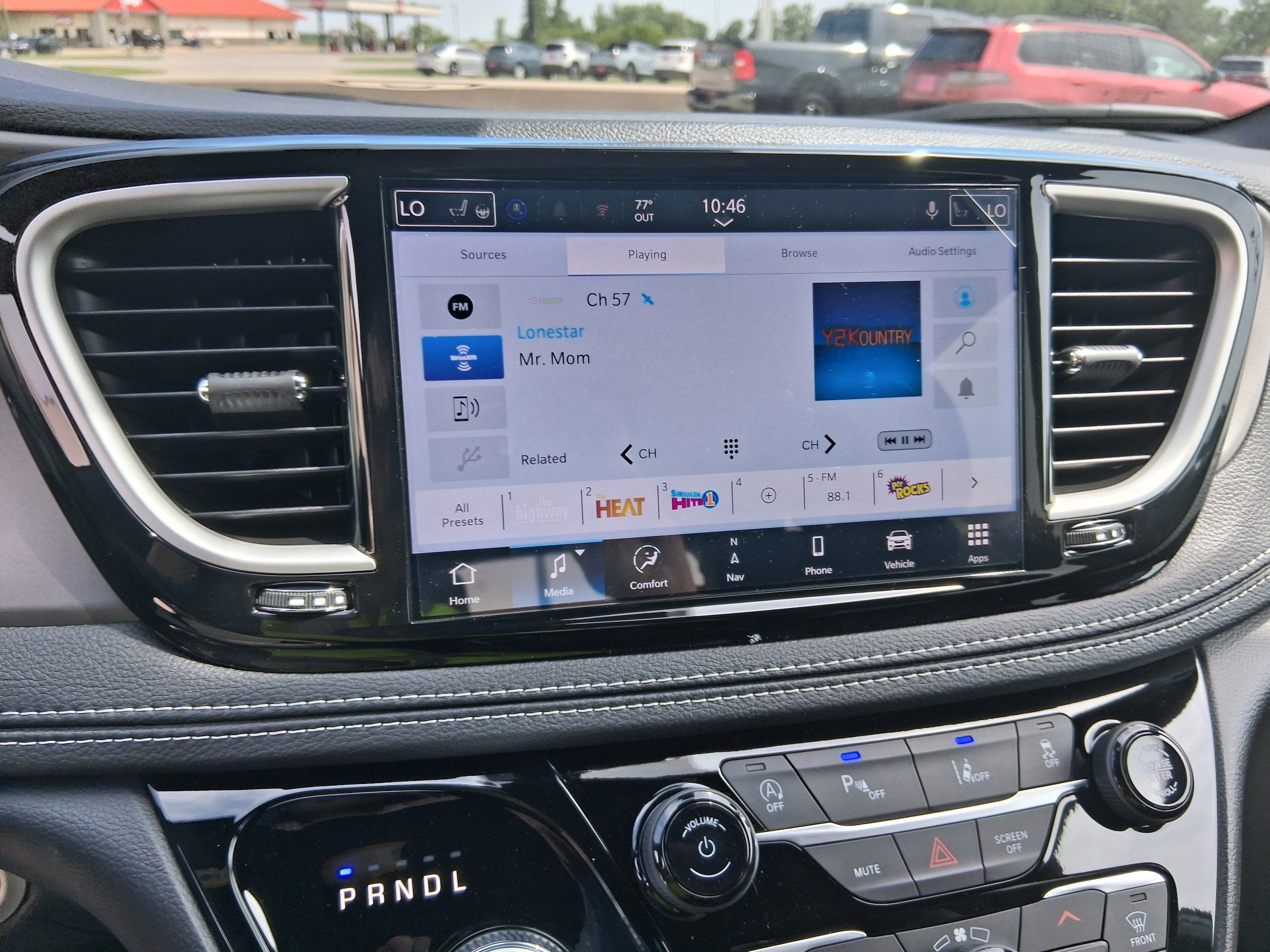 New 2027 Chrysler Pacifica Select FWD image 12