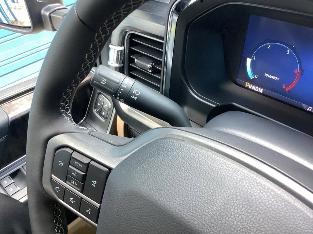 New 2025 Ford F250 Lariat w/ Black Appearance Package image 50