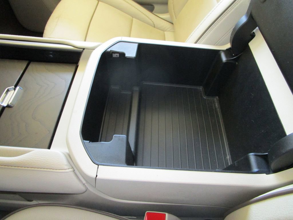 Used 2022 GMC Yukon XL Denali image 40