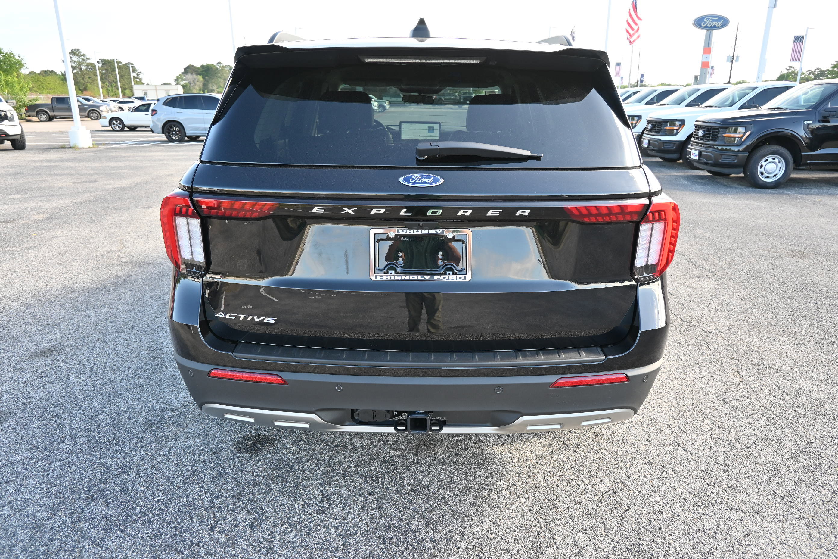 New 2026 Ford Explorer Active image 4