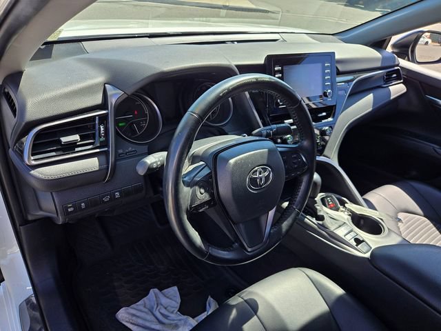 Used 2022 Toyota Camry SE FWD image 8