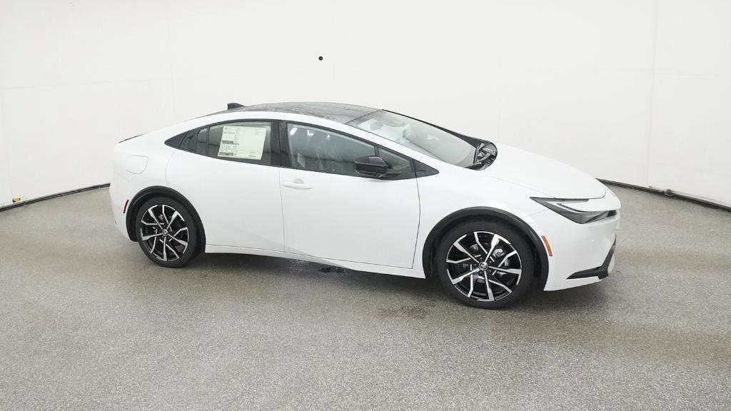 New 2026 Toyota Prius Plug-In Hybrid image 12