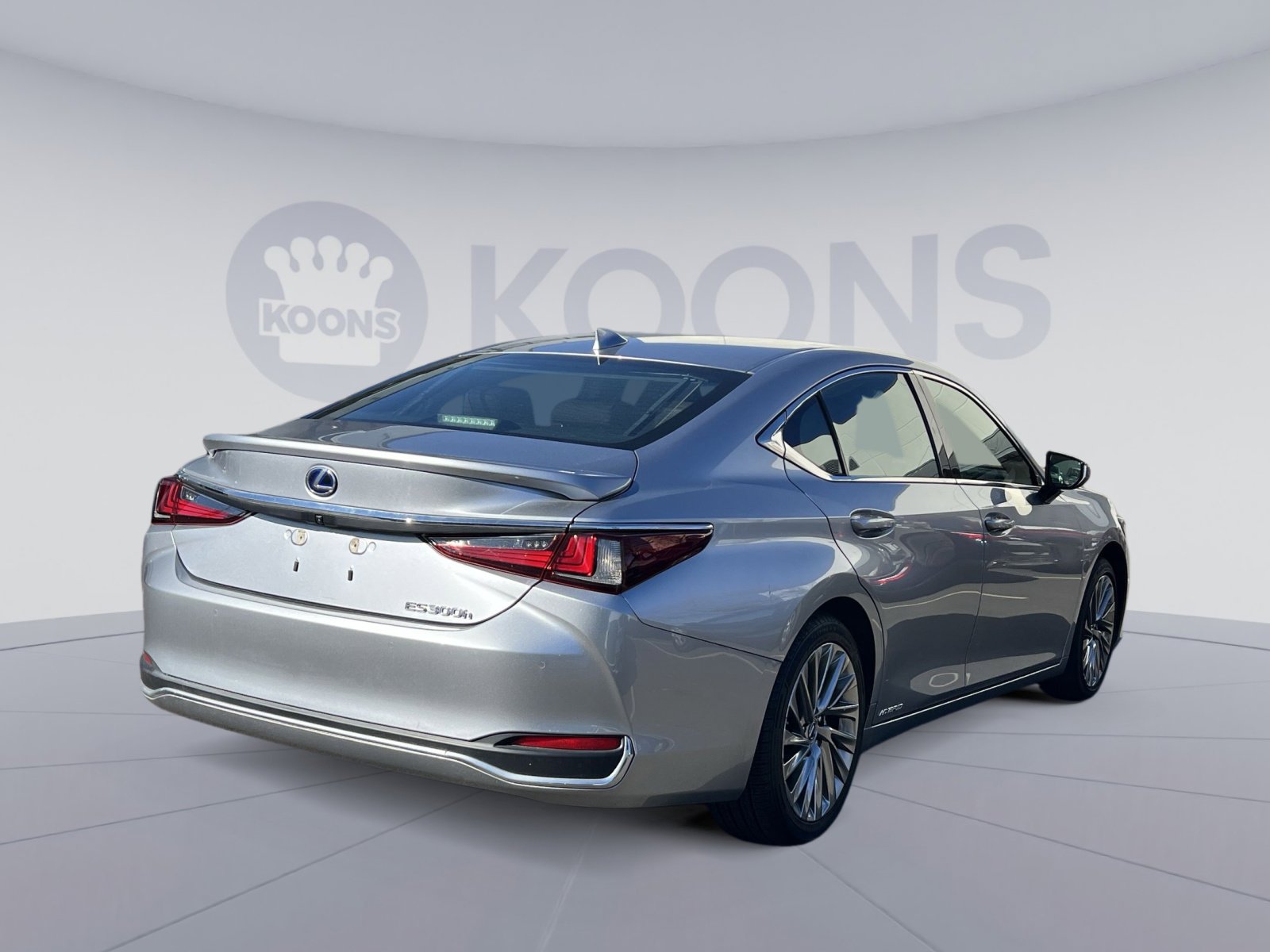 Used 2022 Lexus ES 300h w/ Luxury Package image 7