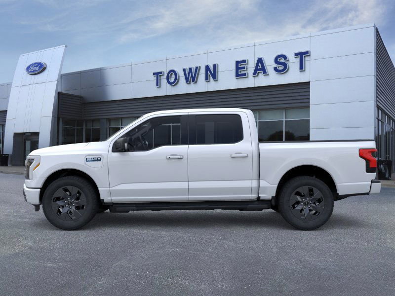 New 2025 Ford F150 Lightning Flash image 3