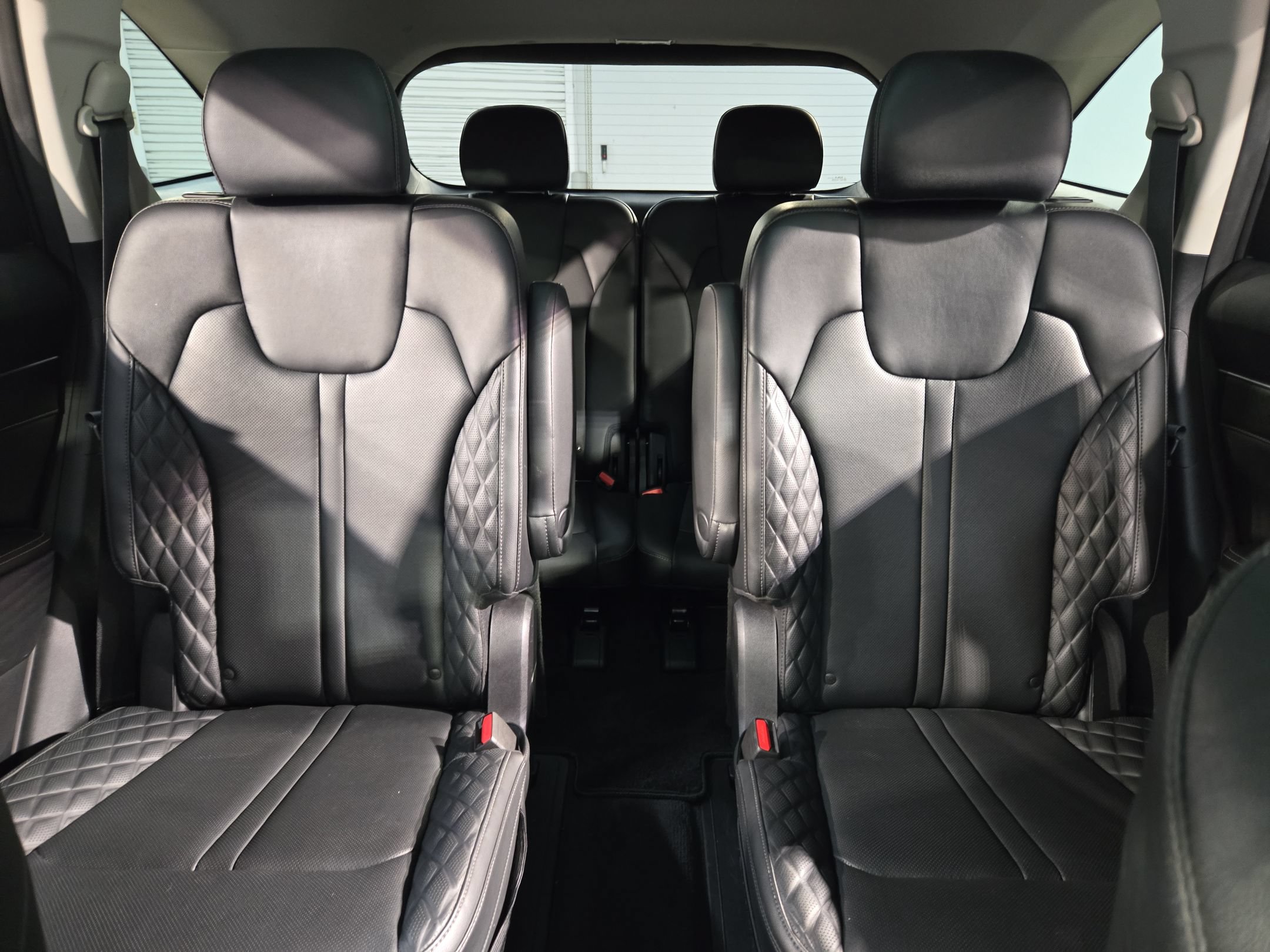 Used 2023 Kia Sorento SX AWD/4WD image 13