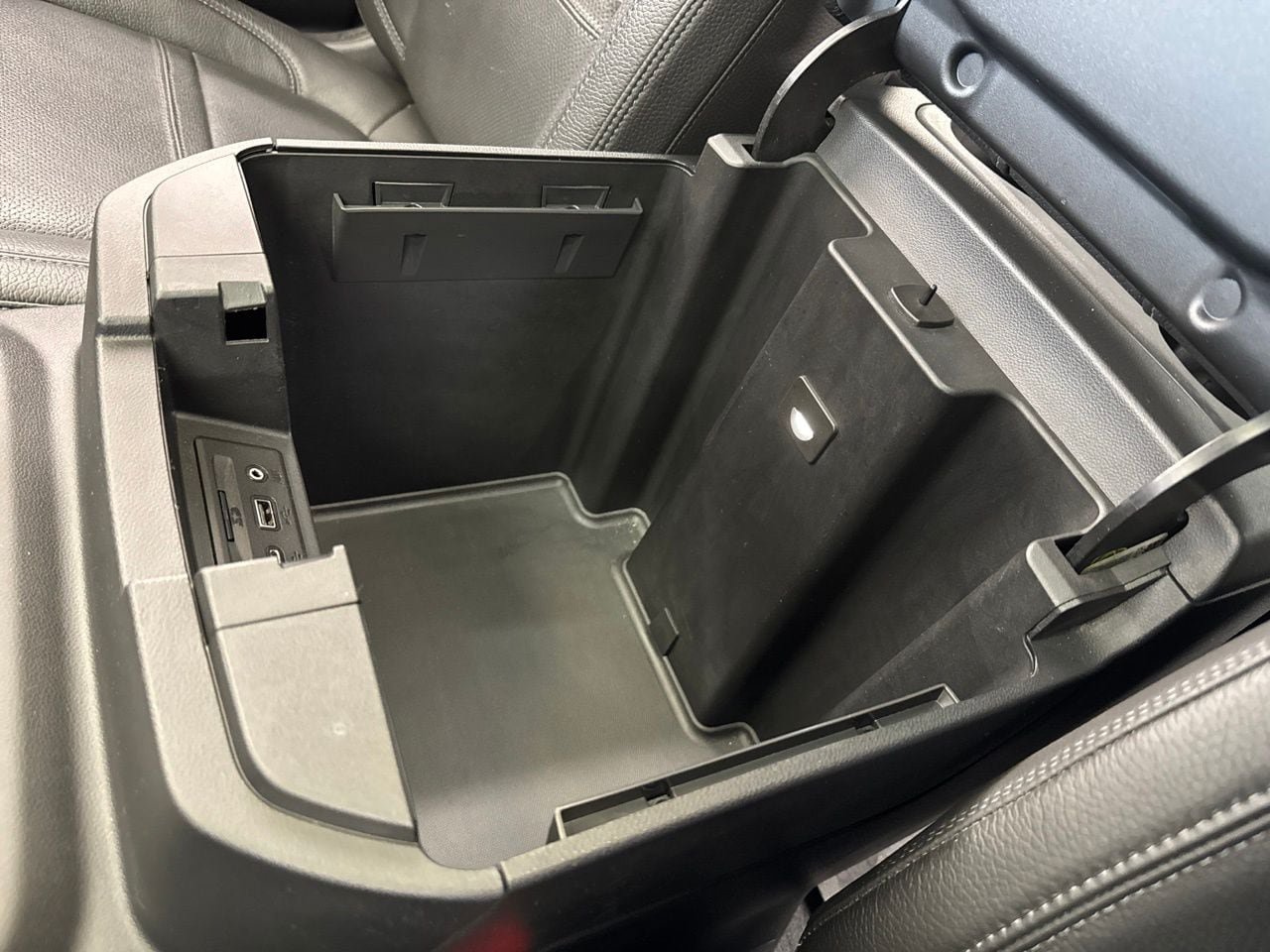 Used 2019 GMC Sierra 1500 Denali w/ Denali Ultimate Package AWD/4WD image 33