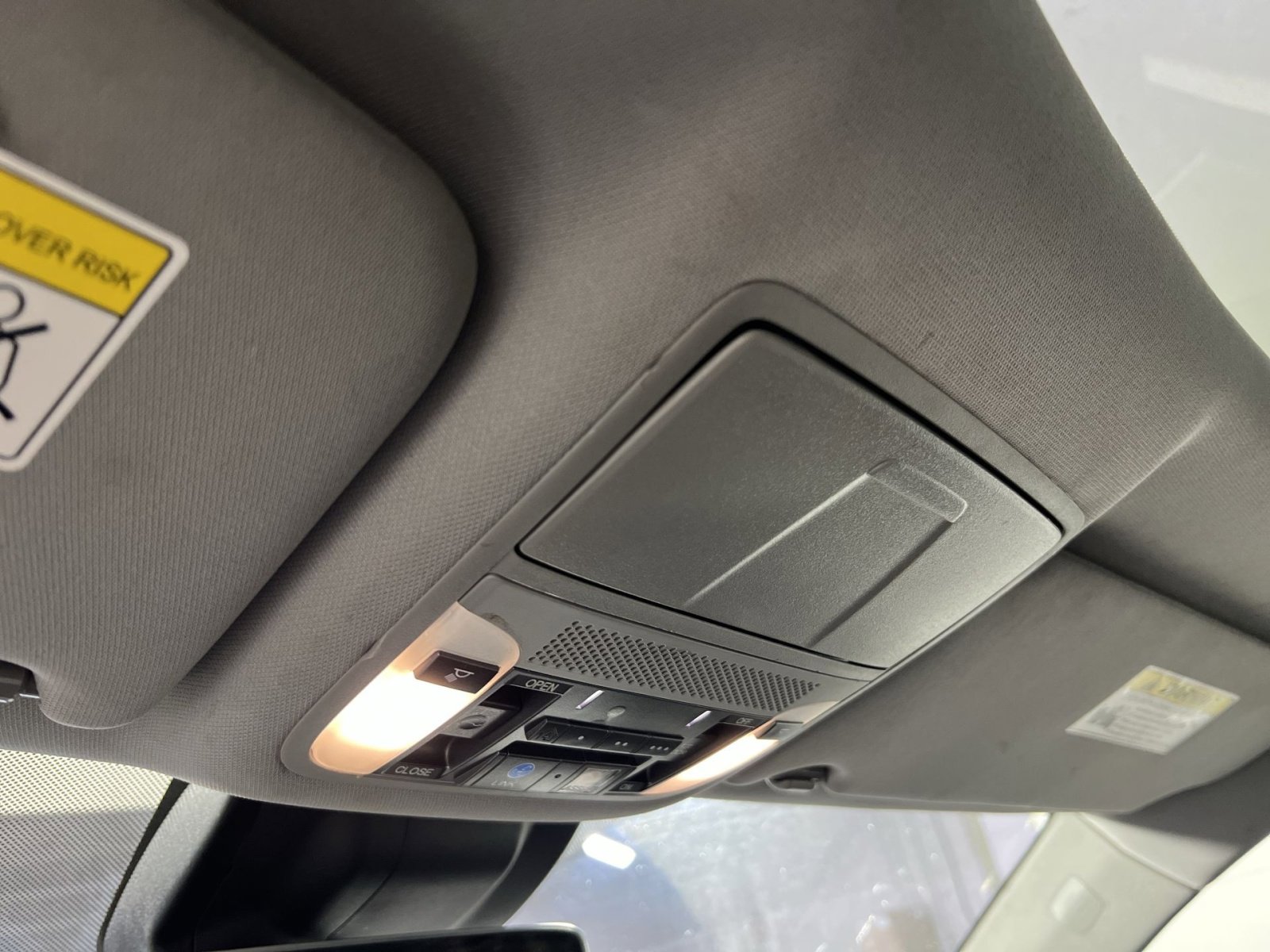 Used 2020 Acura MDX Technology image 36