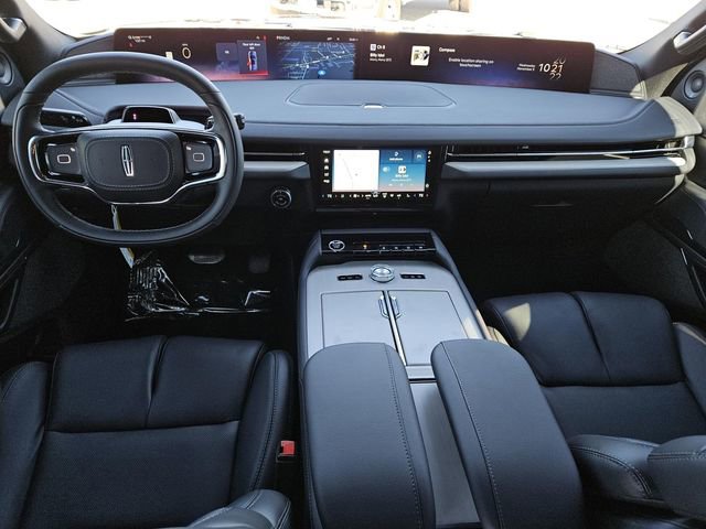 New 2025 Lincoln Navigator Reserve w/ Jet Appearance Package image 5