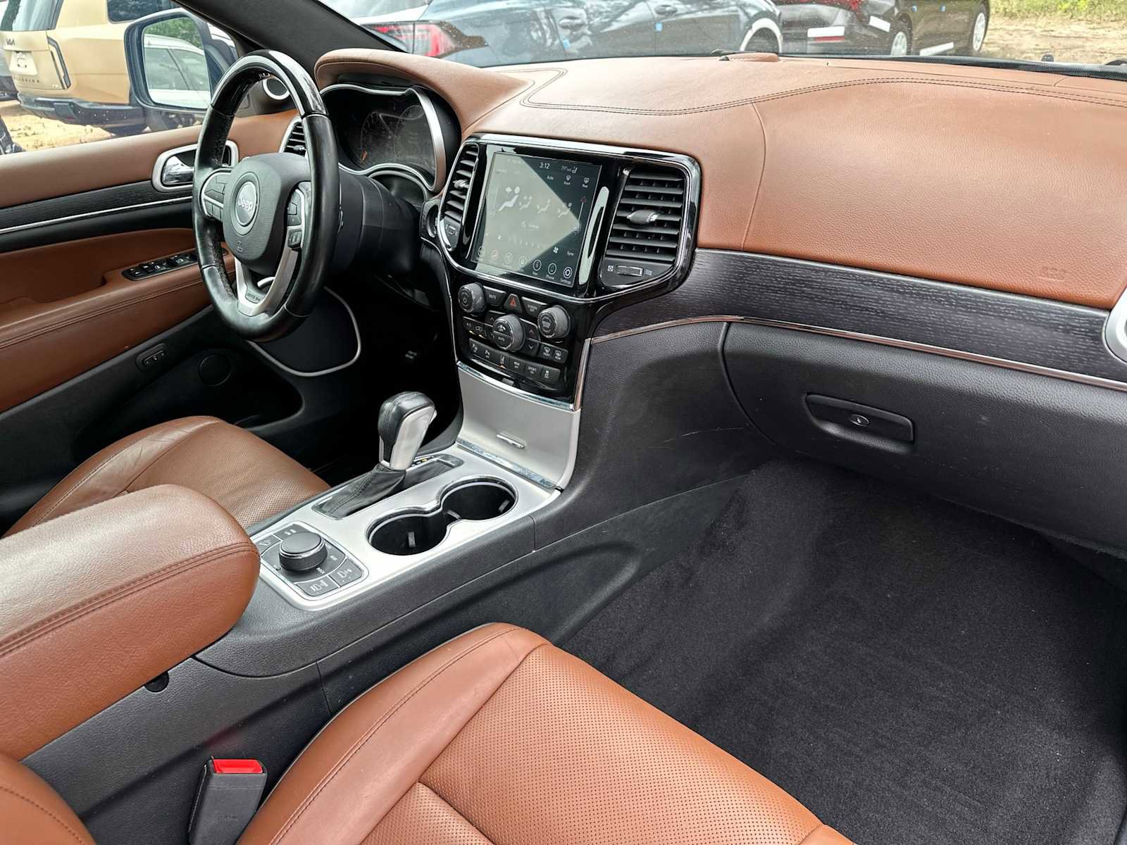 Used 2020 Jeep Grand Cherokee Summit AWD/4WD image 21