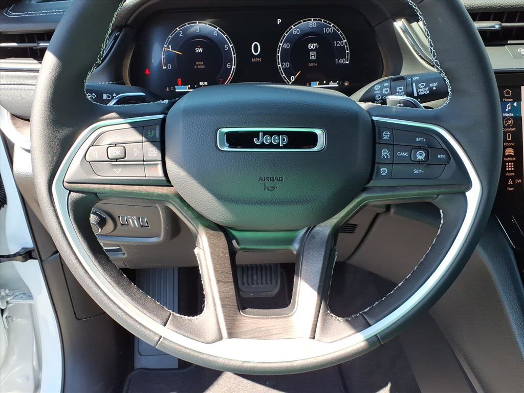 New 2026 Jeep Grand Cherokee L 4WD image 25
