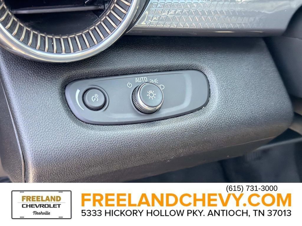 Used 2024 Chevrolet Trax ACTIV w/ Driver Confidence Package FWD image 26