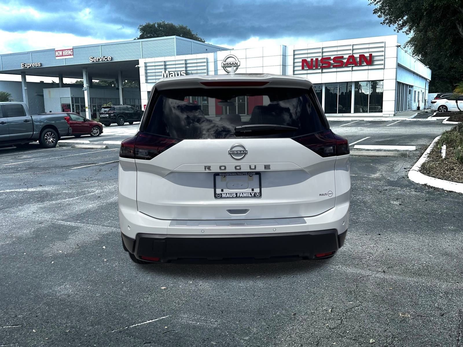 New 2026 Nissan Rogue SV image 5