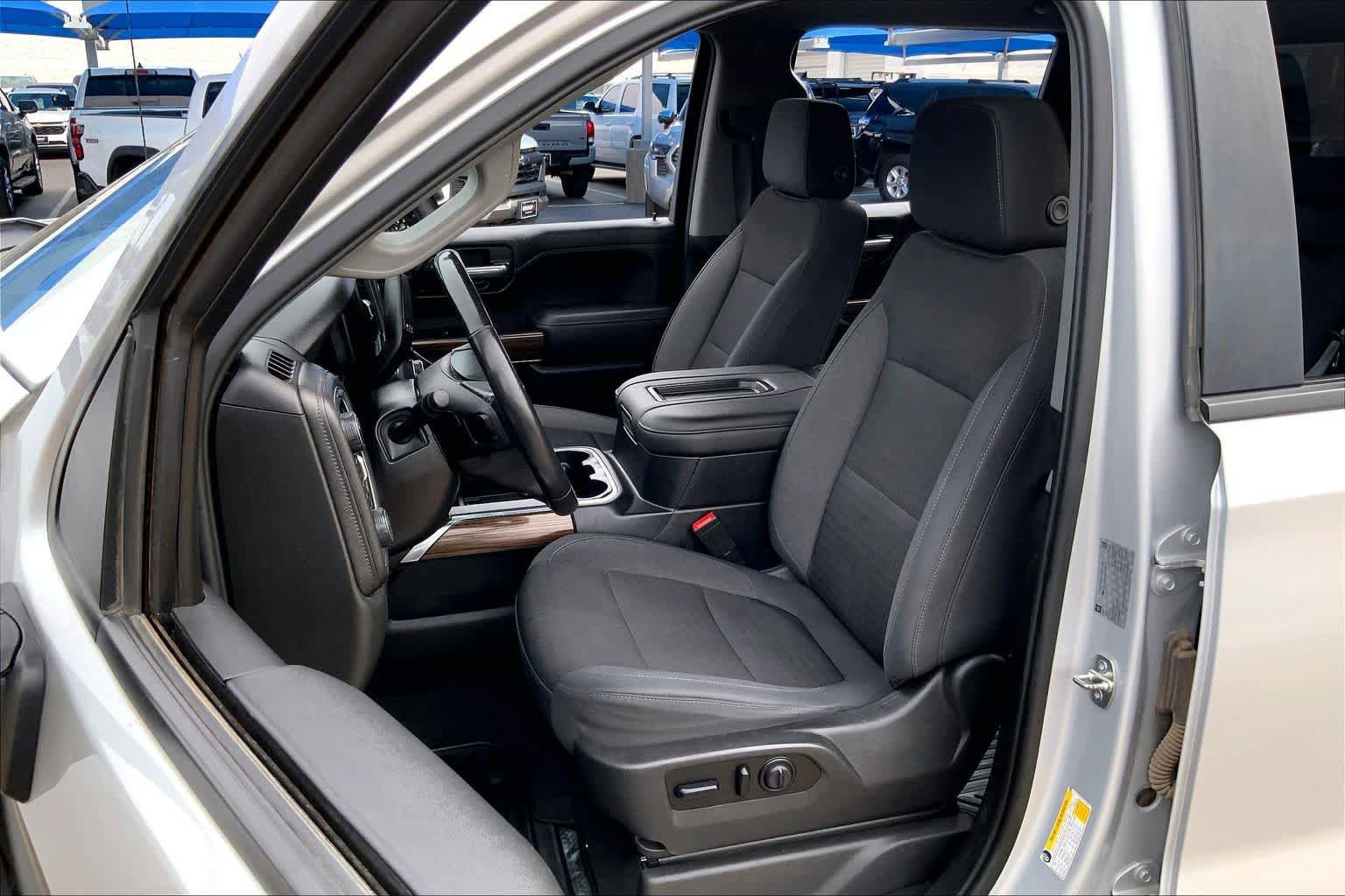 Used 2019 Chevrolet Silverado 1500 RST w/ All-Star Edition AWD/4WD image 8