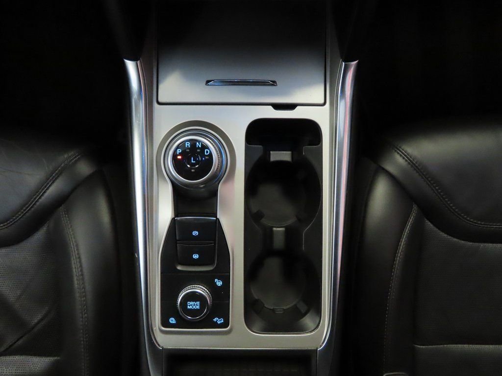 Used 2022 Ford Explorer Platinum w/ Premium Technology Package image 10