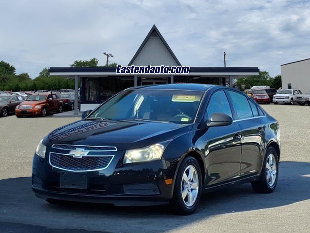 Used 2012 Chevrolet Cruze LT FWD image 1