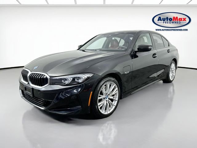 Used 2023 BMW 330e xDrive w/ Convenience Package image 5