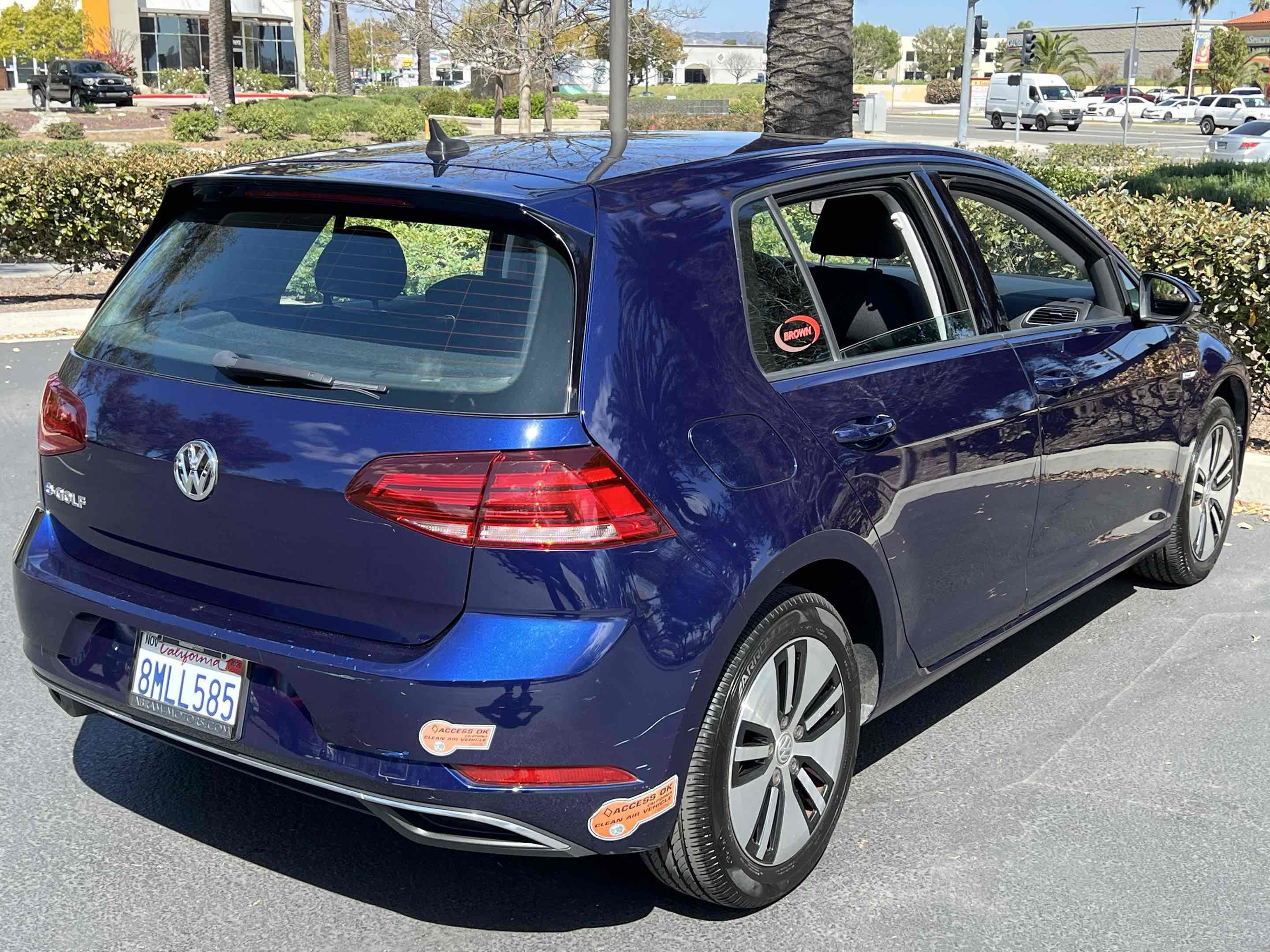 Used 2019 Volkswagen e-Golf SE w/ Driver Assistance Package image 22
