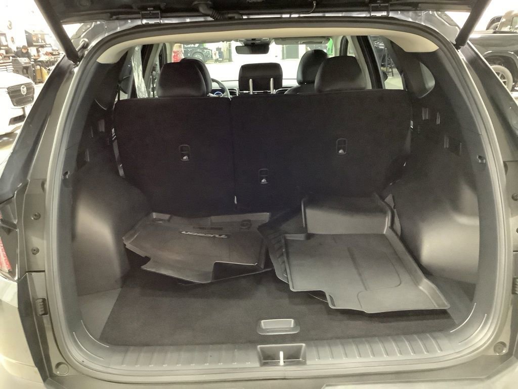 Used 2023 Hyundai Tucson SEL w/ Convenience Package AWD/4WD image 12