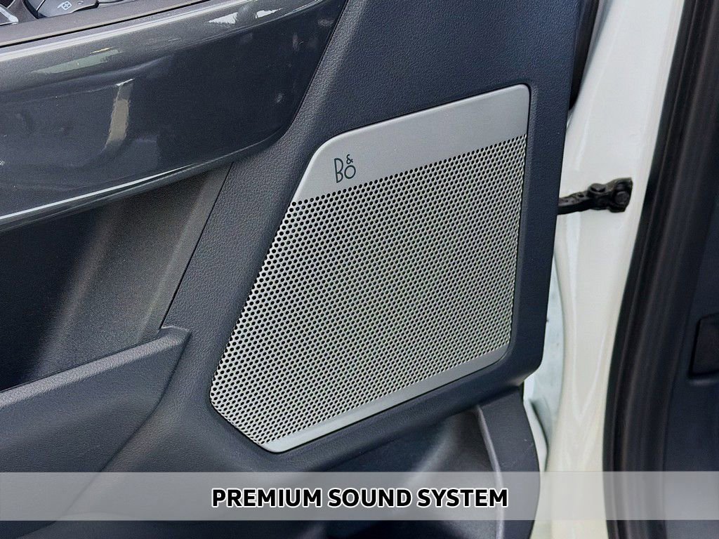 Used 2023 Ford F150 Lariat image 4