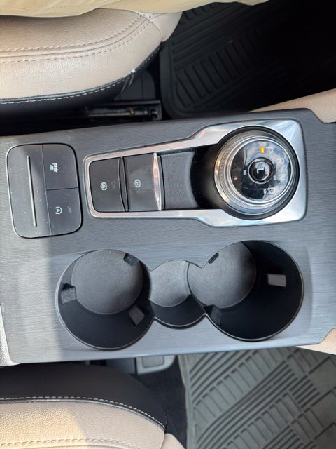 Used 2021 Ford Escape SEL w/ Technology Package FWD image 31