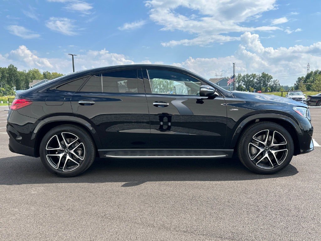 Used 2025 Mercedes-Benz GLE 53 AMG 4MATIC Coupe w/ Driver Assistance Package image 9