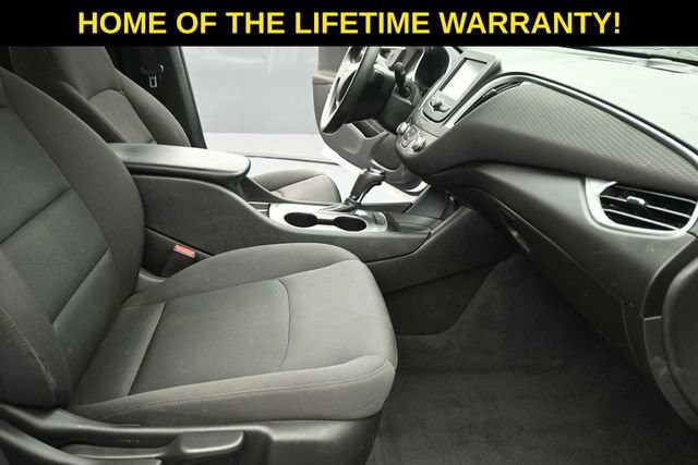 Used 2017 Chevrolet Malibu LS FWD image 33