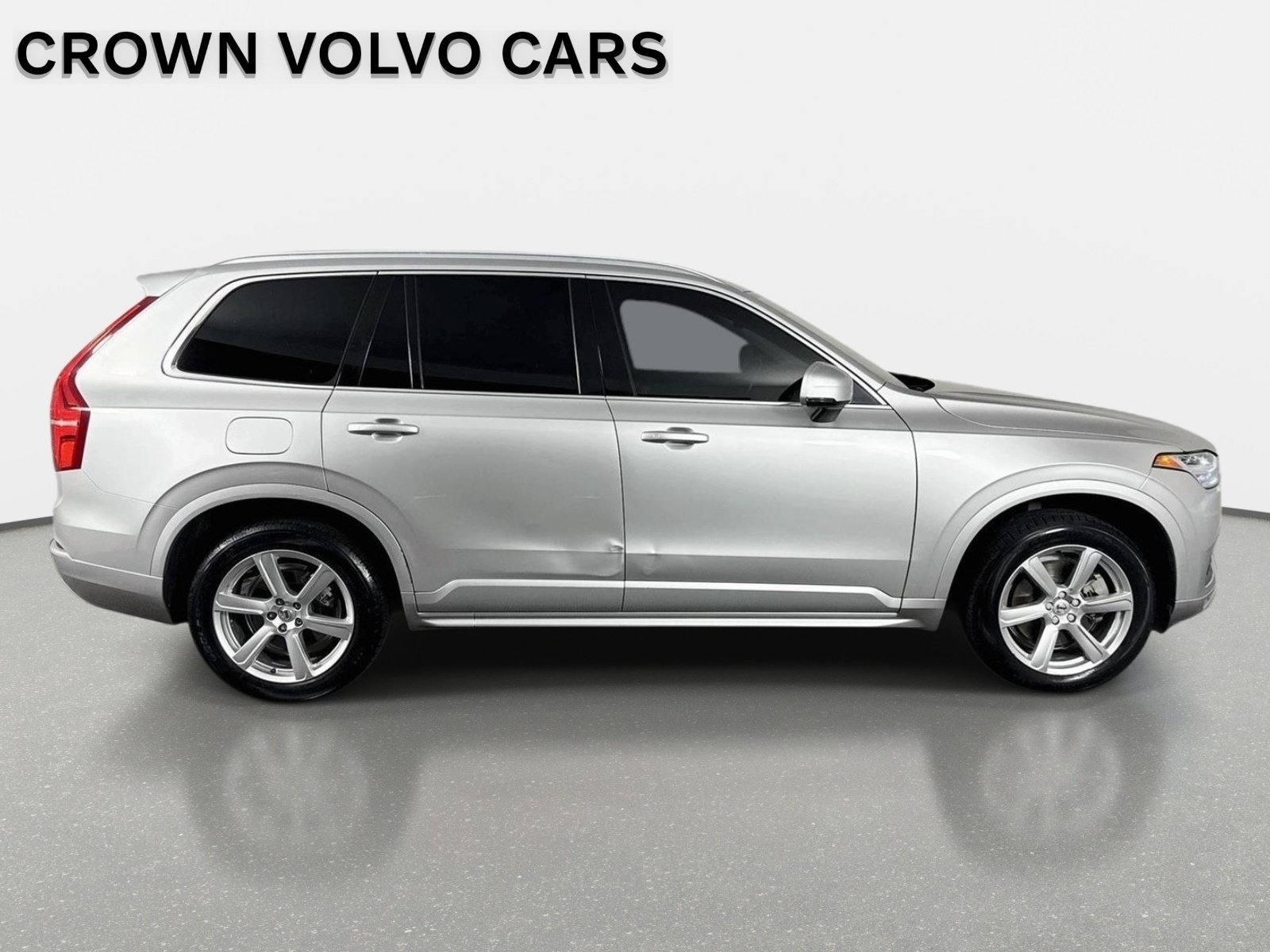 Used 2020 Volvo XC90 T6 Momentum AWD/4WD image 4