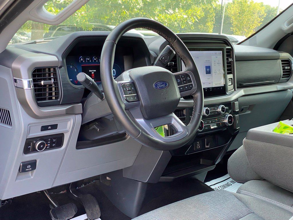 Used 2025 Ford F150 XLT w/ Equipment Group 301A Standard AWD/4WD image 10