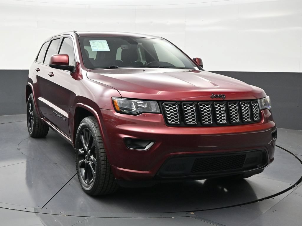 Used 2020 Jeep Grand Cherokee Altitude RWD image 7