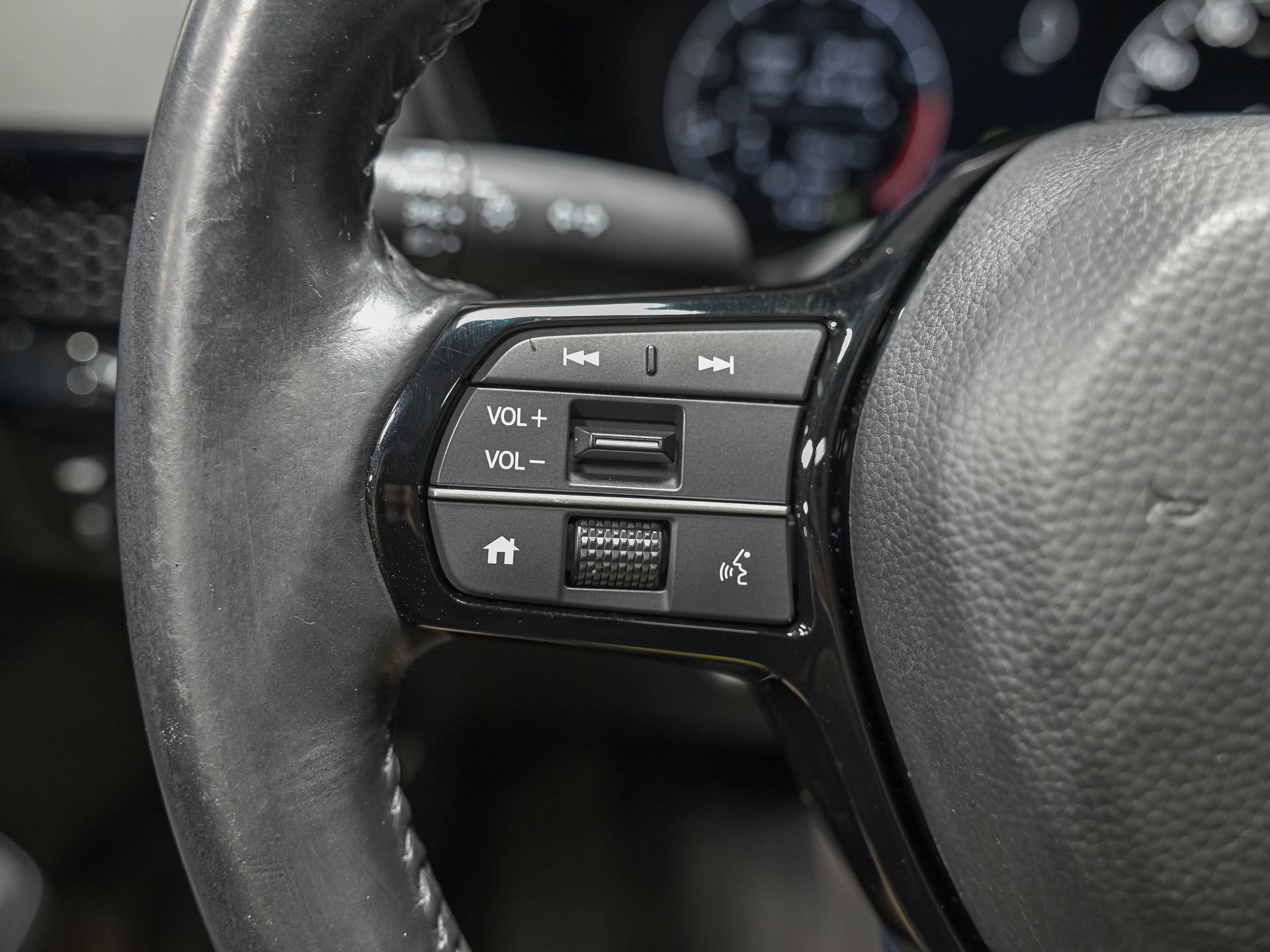 Used 2024 Honda CR-V EX-L image 19
