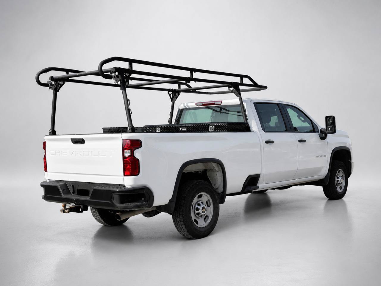 Used 2024 Chevrolet Silverado 2500 W/T RWD image 5