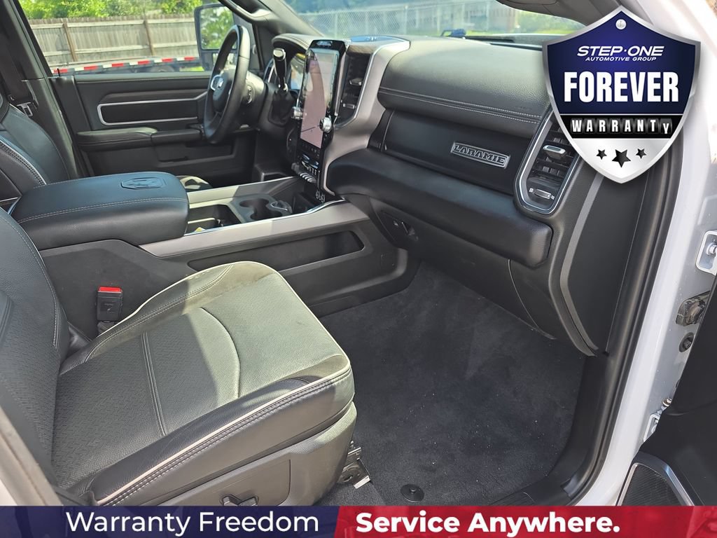 Used 2025 RAM 2500 Laramie AWD/4WD image 33