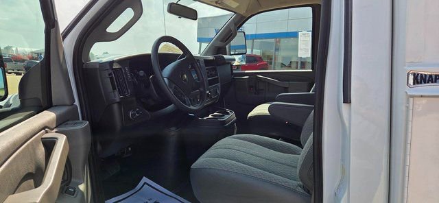 New 2025 Chevrolet Express 3500 w/ Power Convenience Package image 9