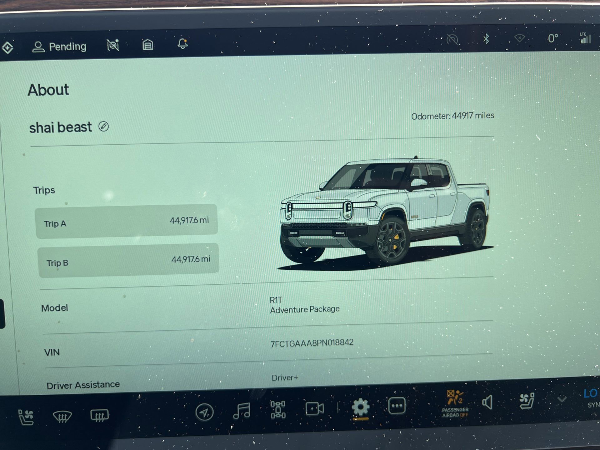 Used 2023 Rivian R1T Adventure AWD/4WD image 33