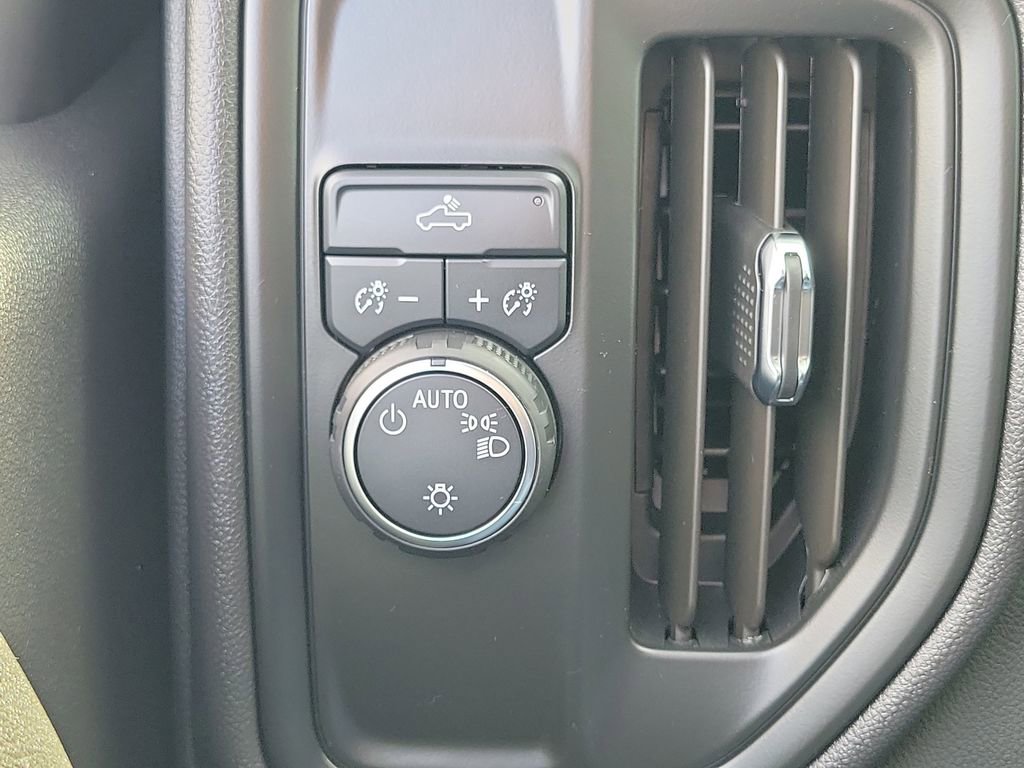 Used 2026 Chevrolet Silverado 1500 W/T w/ WT Value Package image 12
