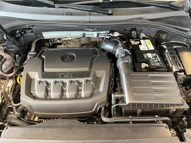 Used 2021 Volkswagen Tiguan SE image 28