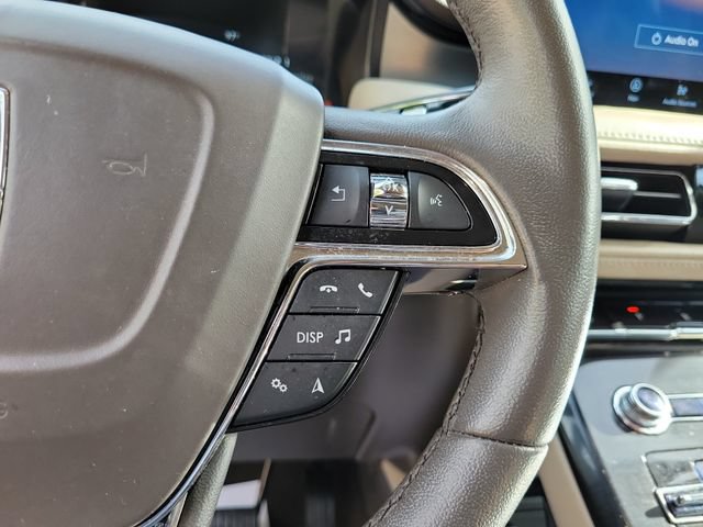 Certified 2022 Lincoln Nautilus FWD w/ Premium Package image 23