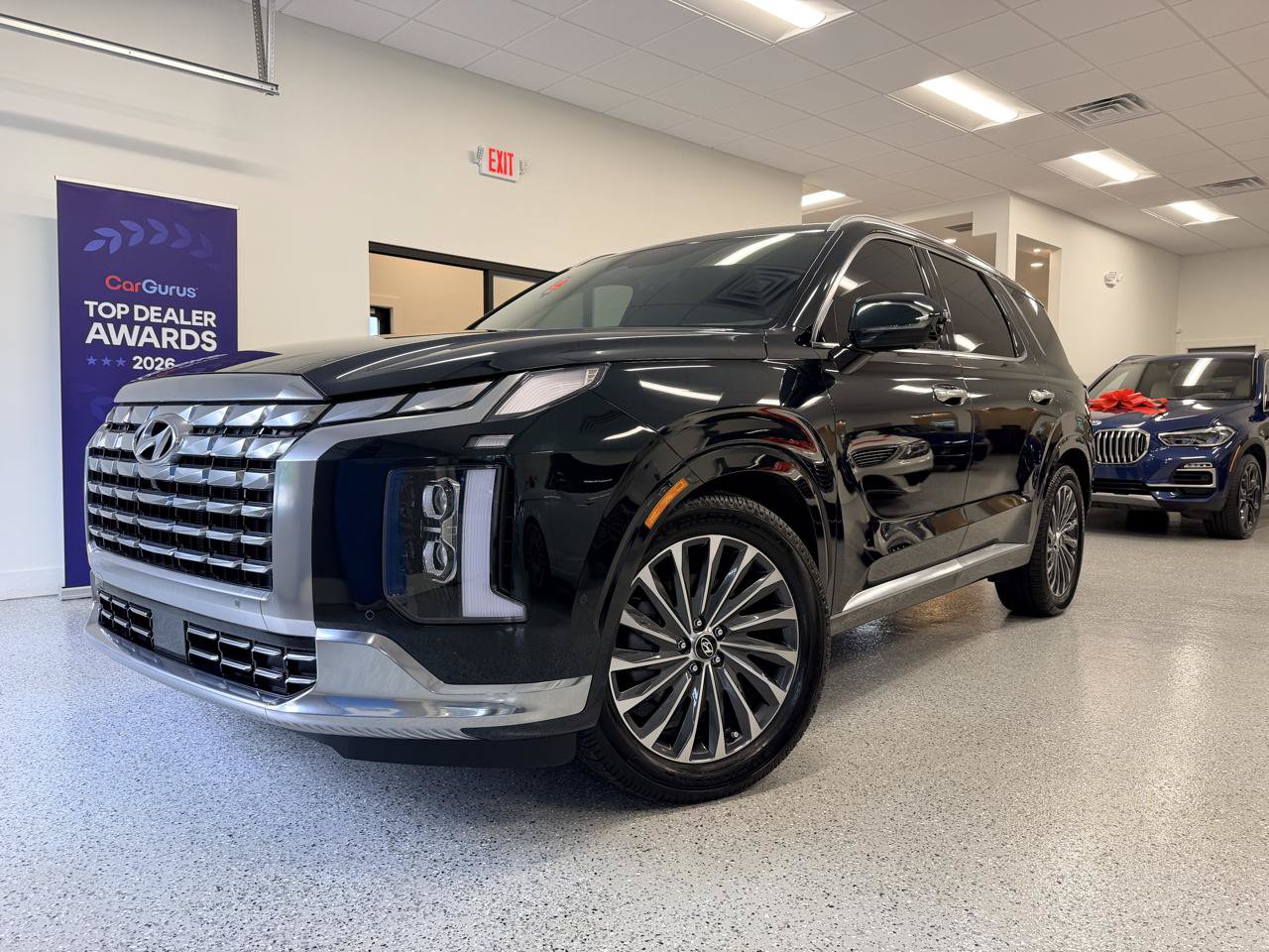 Used 2023 Hyundai Palisade Calligraphy FWD image 5