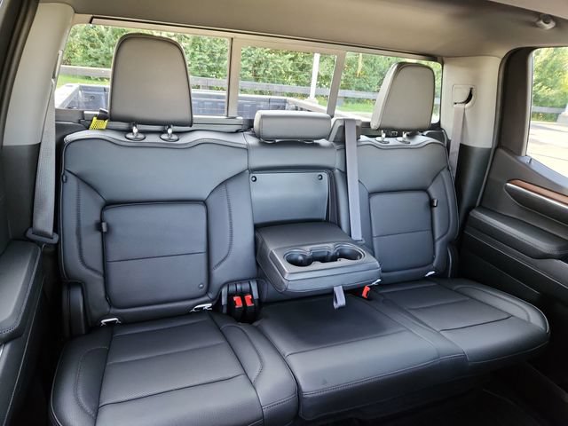 Used 2024 GMC Sierra 1500 Denali AWD/4WD image 33