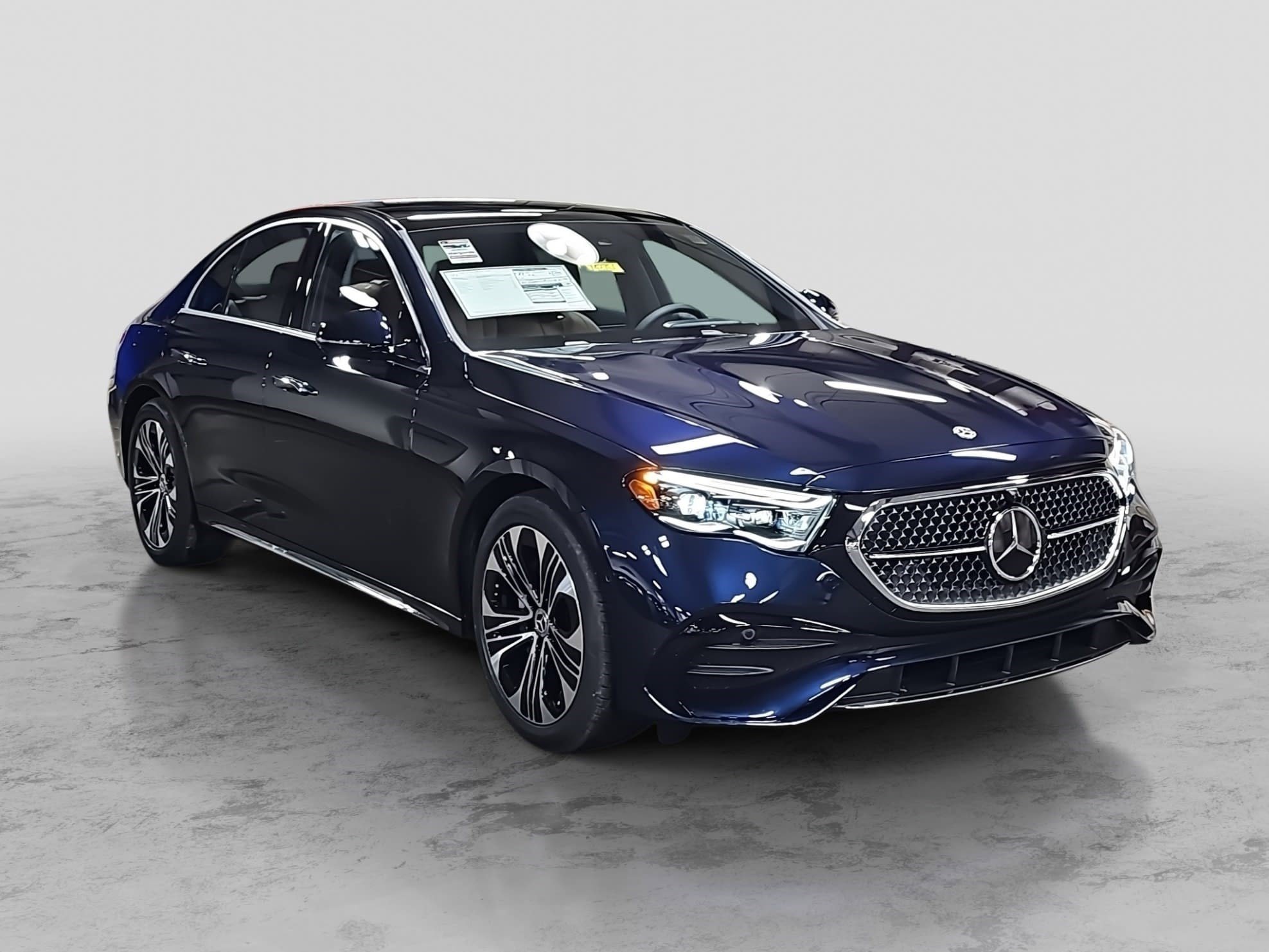 New 2026 Mercedes-Benz E 350 4MATIC Sedan image 3