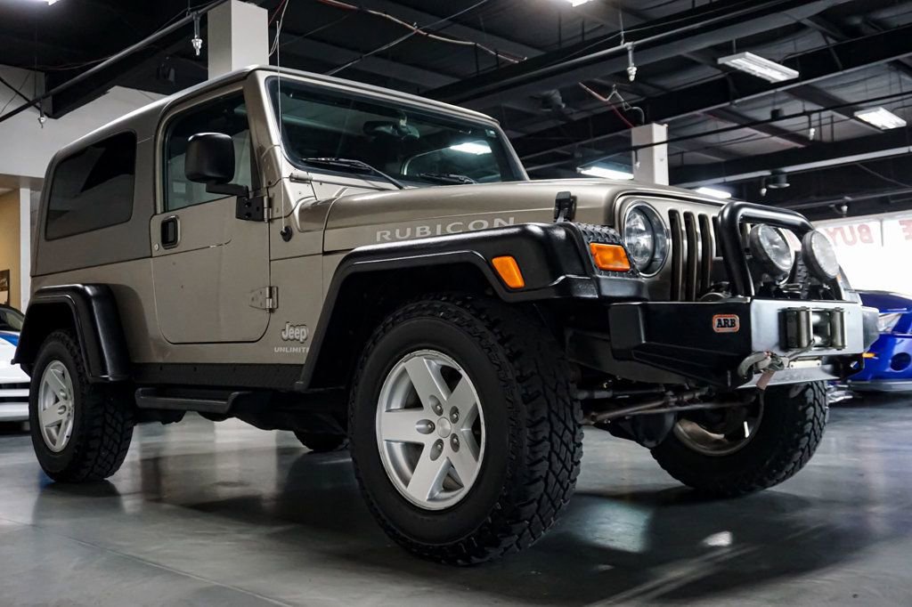 Used 2006 Jeep Wrangler Unlimited Rubicon w/ Security Group AWD/4WD image 2