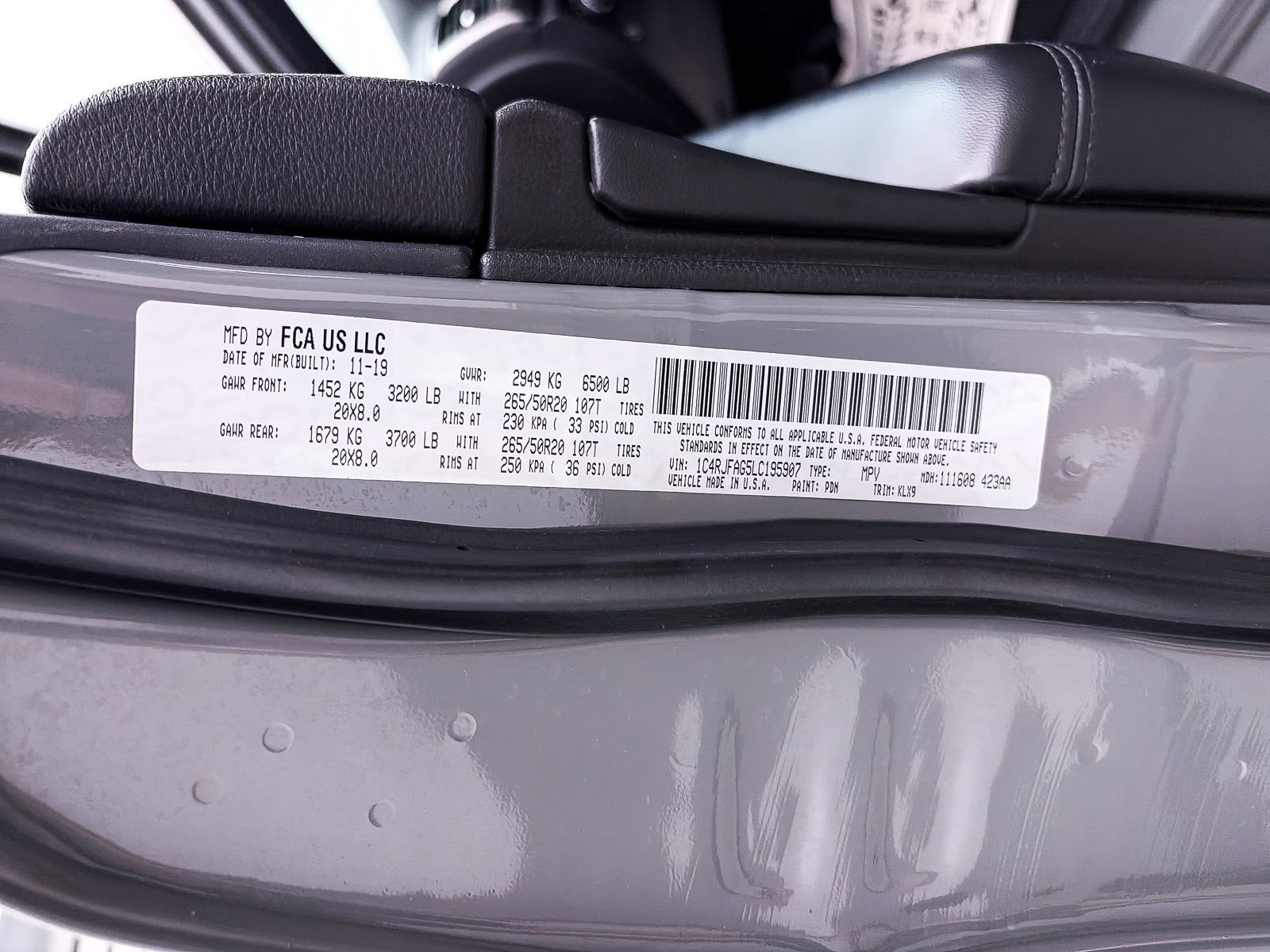 Used 2020 Jeep Grand Cherokee Altitude image 37