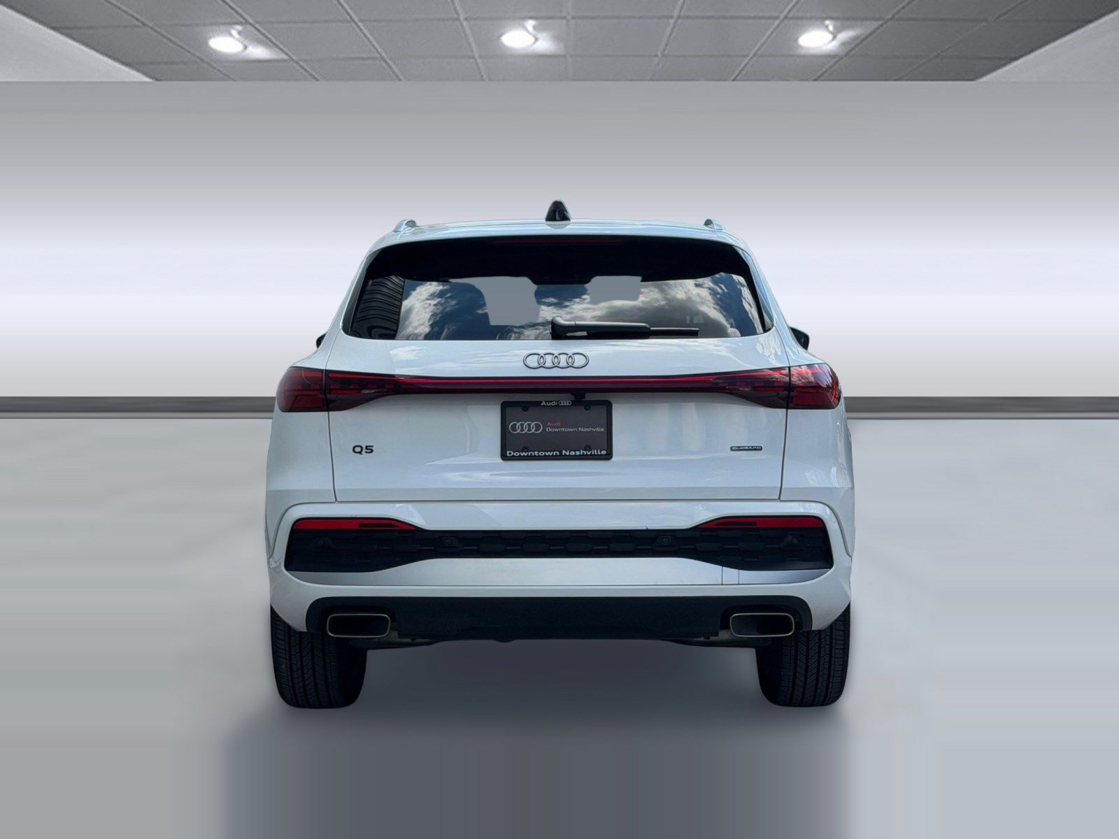 Certified 2025 Audi Q5 Premium w/ Convenience Package AWD/4WD image 9