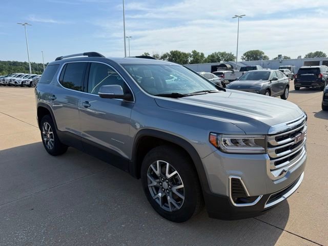 Used 2023 GMC Acadia SLT w/ Preferred Package