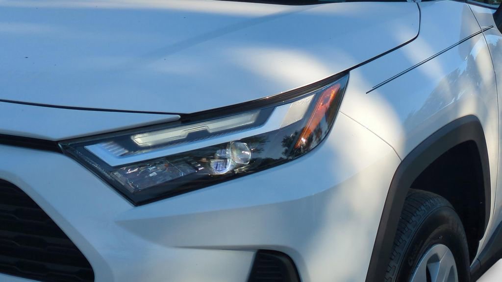 Certified 2023 Toyota RAV4 LE image 25