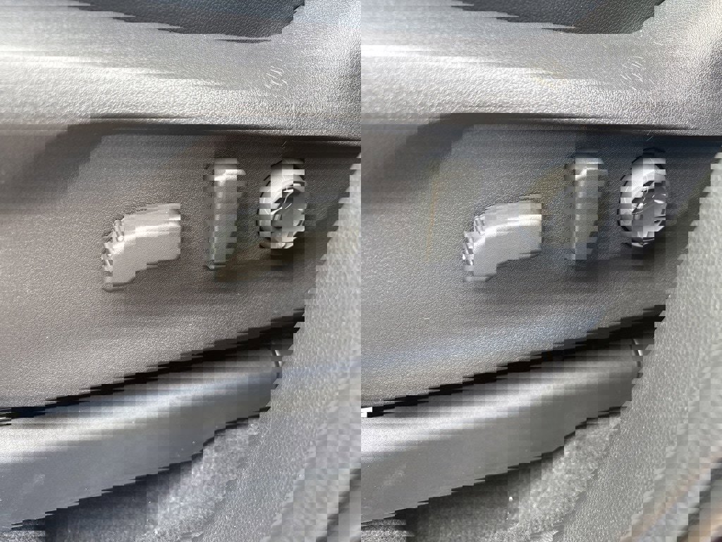 New 2025 Subaru Ascent Touring image 21