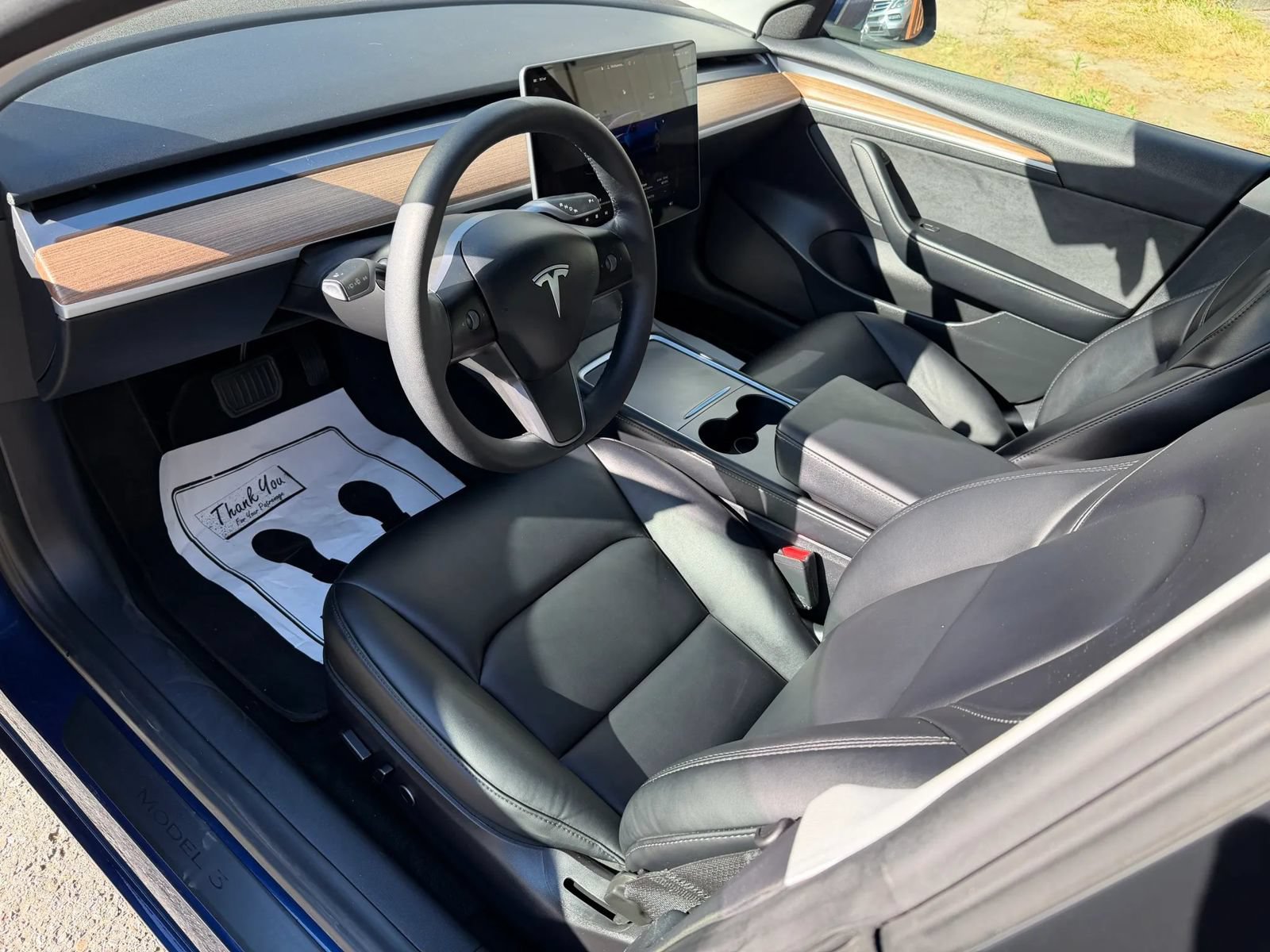 Used 2022 Tesla Model 3 Long Range AWD/4WD image 31