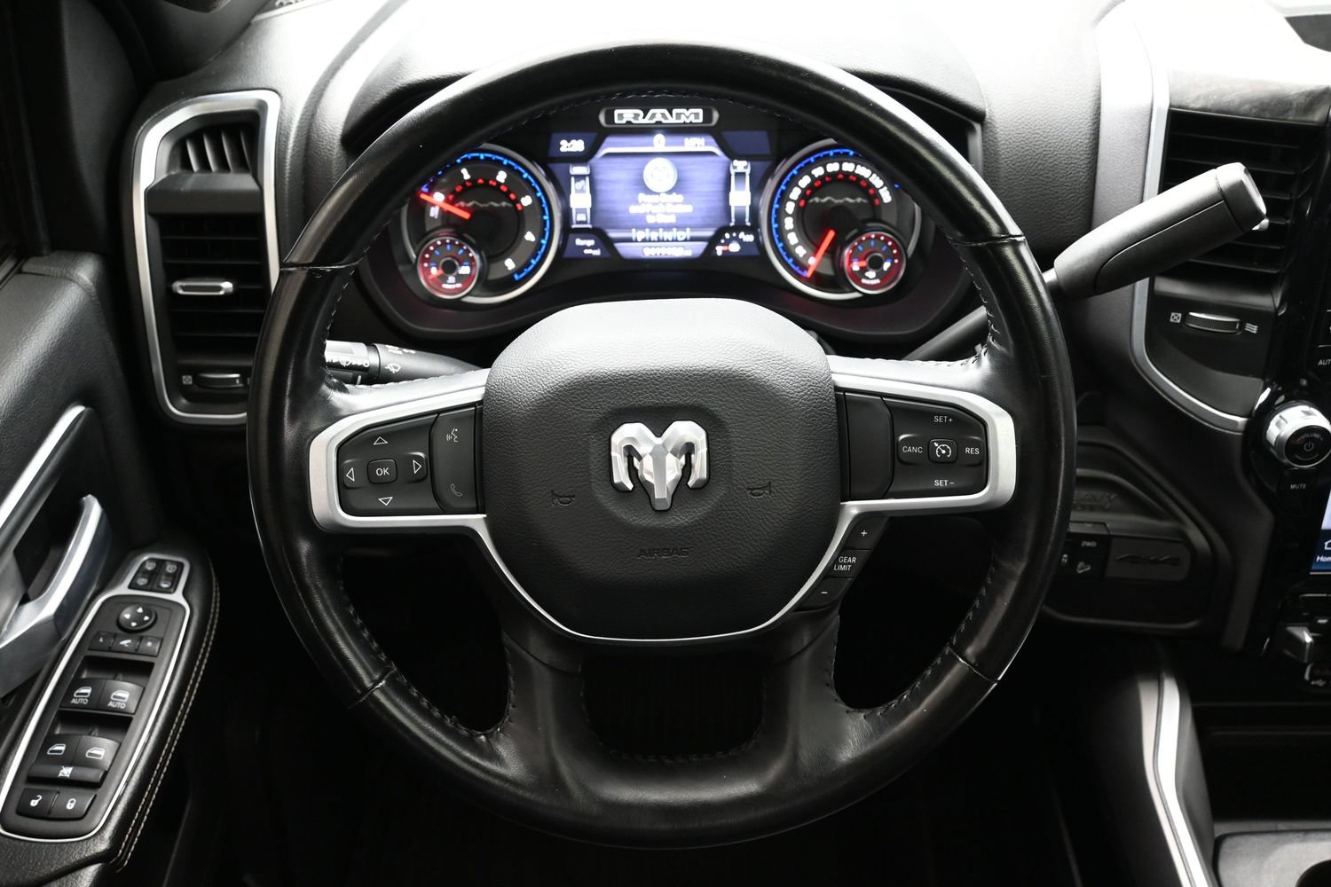 Used 2023 RAM 2500 Big Horn w/ Level 2 Equipment Group AWD/4WD image 15
